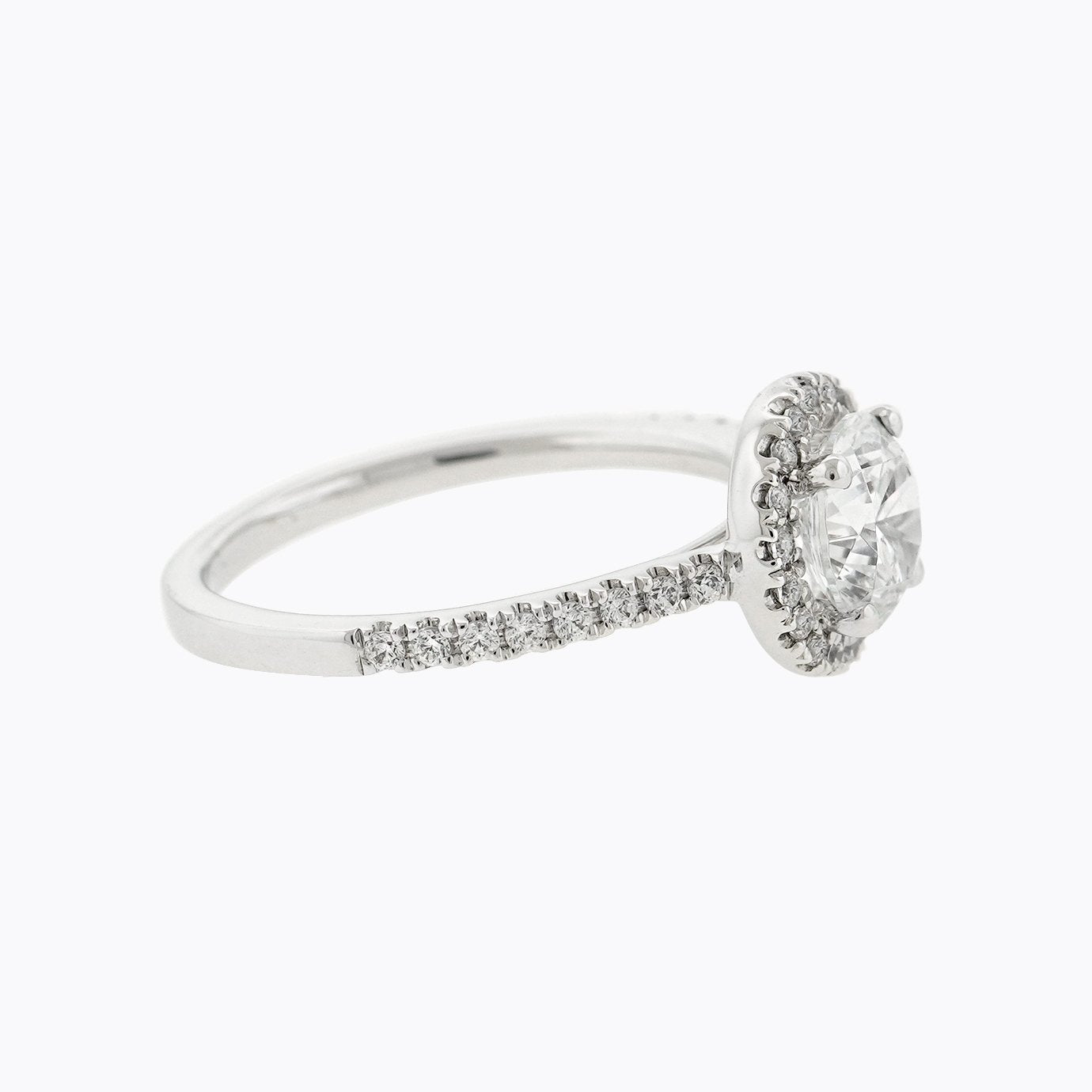 1.0 CT Round Shaped Moissanite Halo Engagement Ring