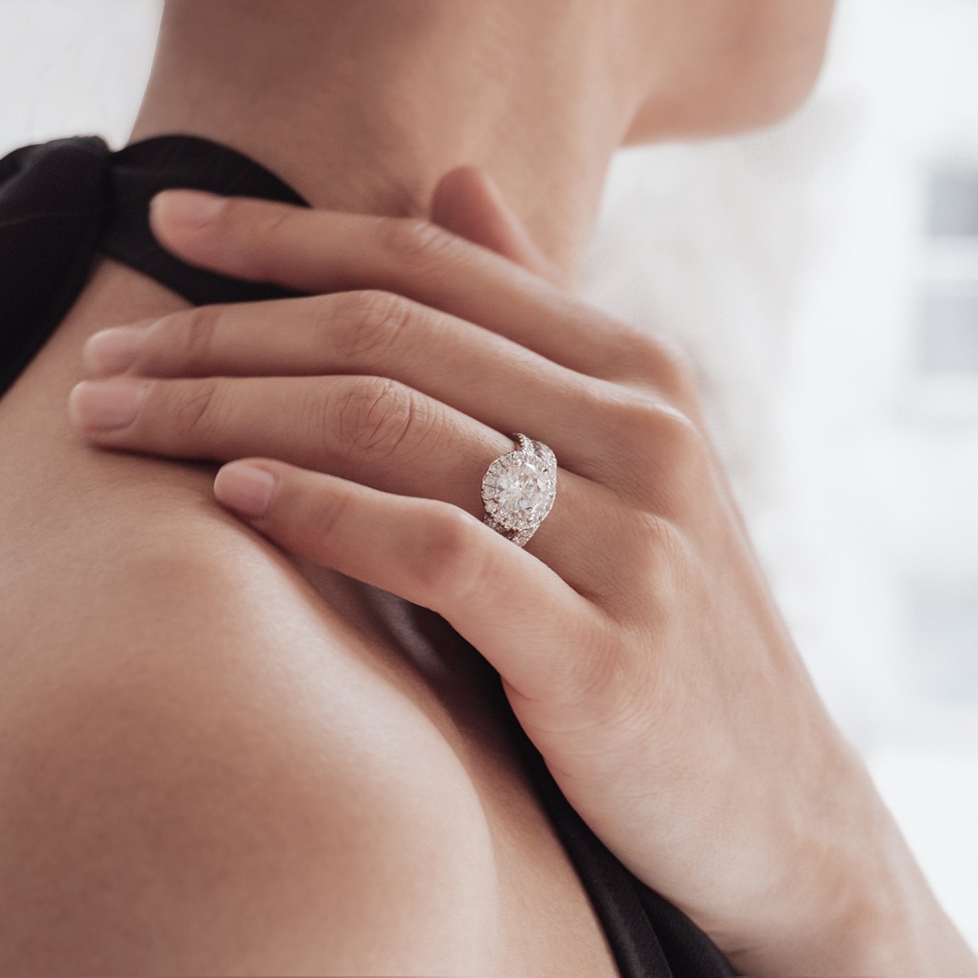 1.50 CT Round Shaped Moissanite Halo Engagement Ring