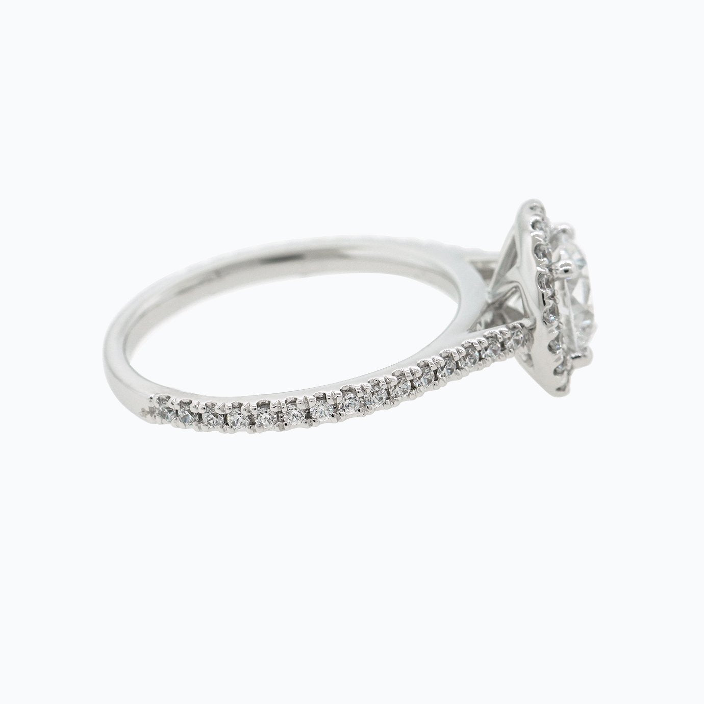 1.0 CT Round Shaped Moissanite Halo Engagement Ring