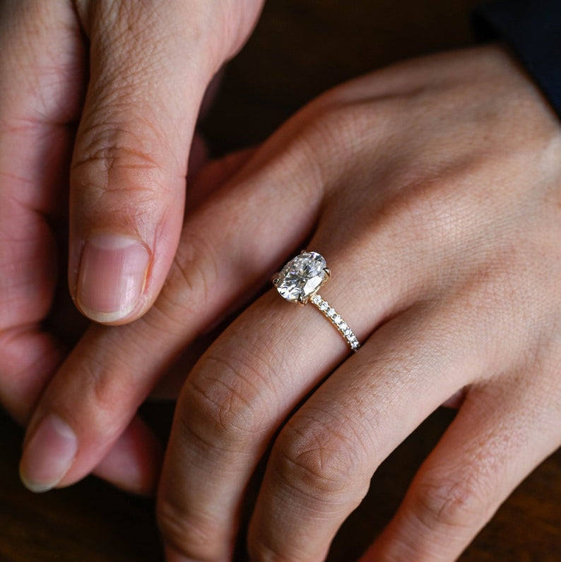 Stunning 1.0 - 2.0 CT Oval Moissanite Engagement Ring with Pave Design 6