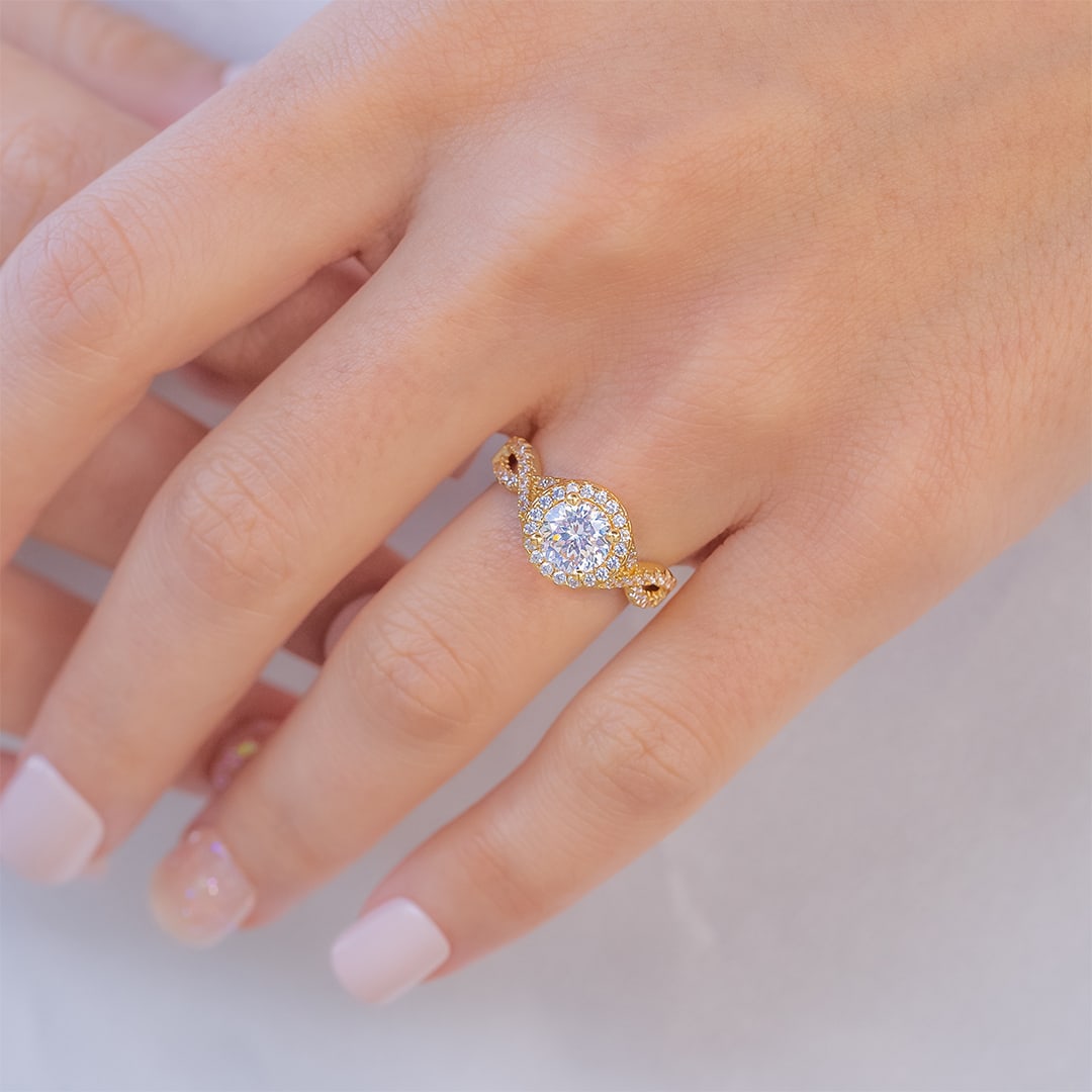 1.50 CT Oval Cut Halo Twisted Pave Moissanite Engagement Ring