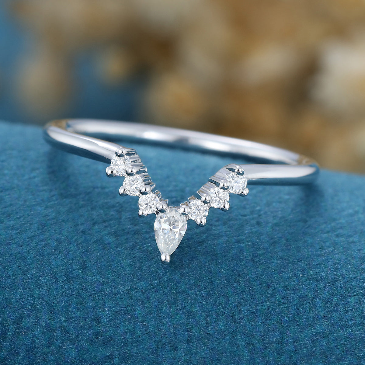 1.40 CT Pear & Round Shaped Moissanite Curved Wedding Band