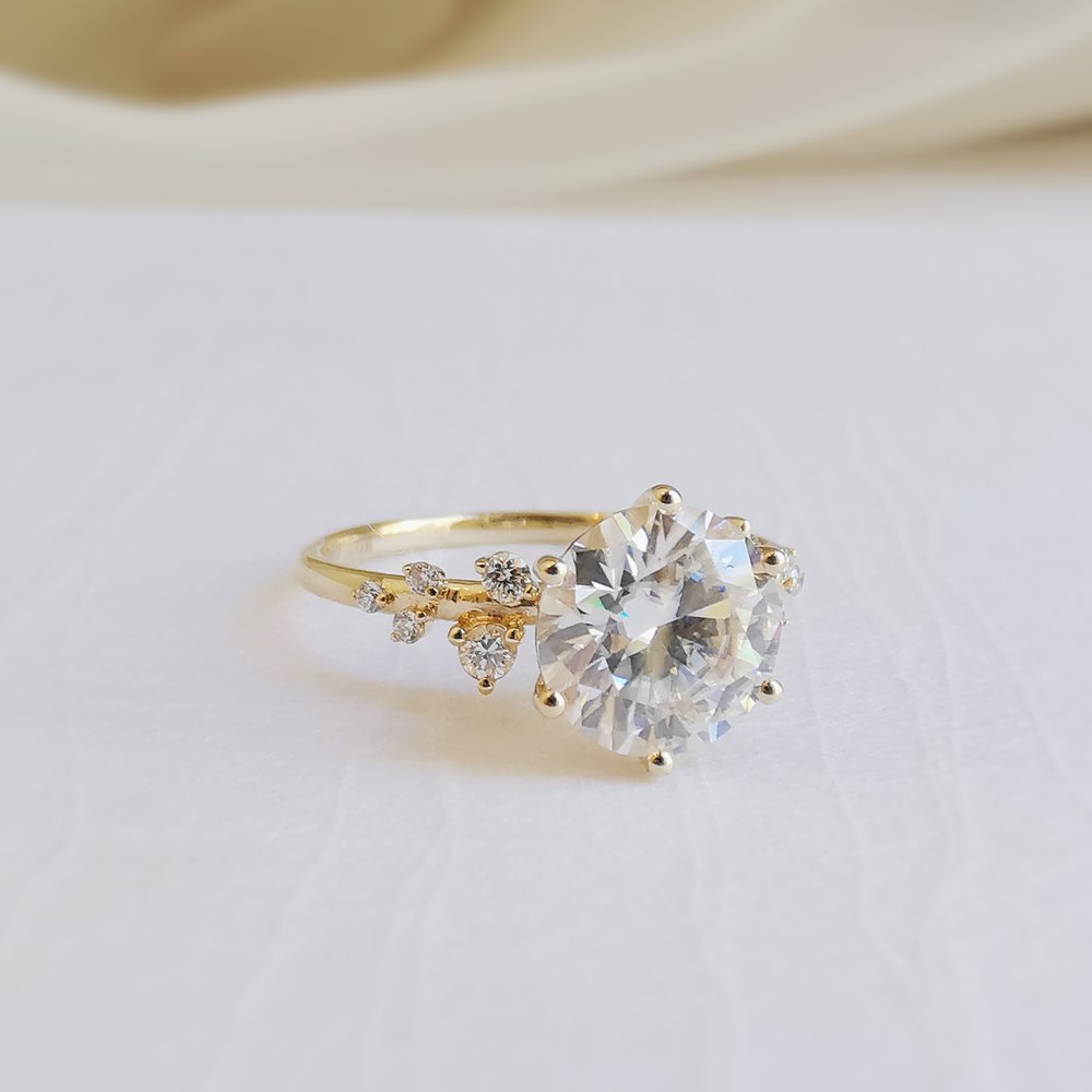 2.0 CT Round Shaped Moissanite Pave Setting Engagement Ring