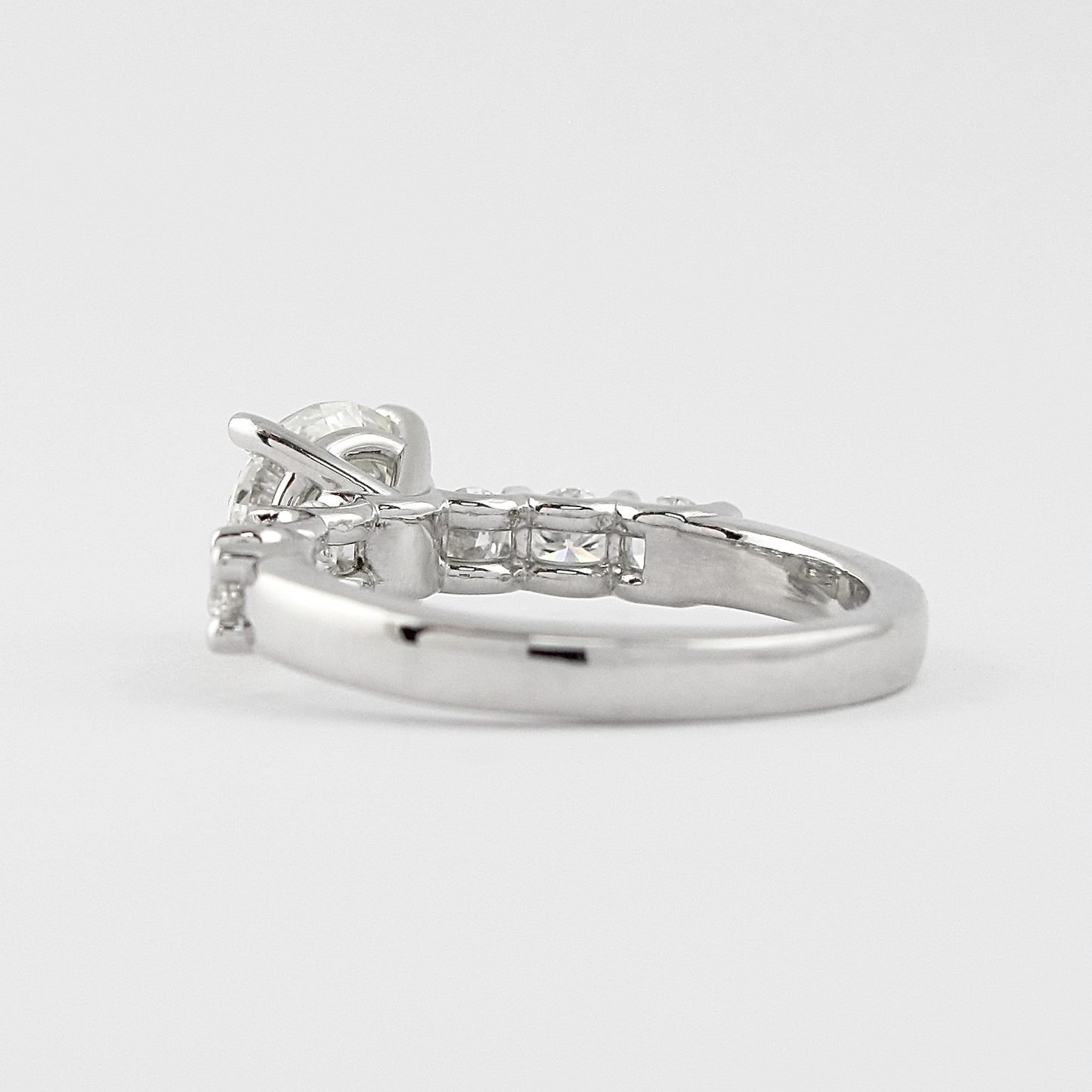 1.0 CT Round Cut Pave Setting Moissanite Engagement Ring