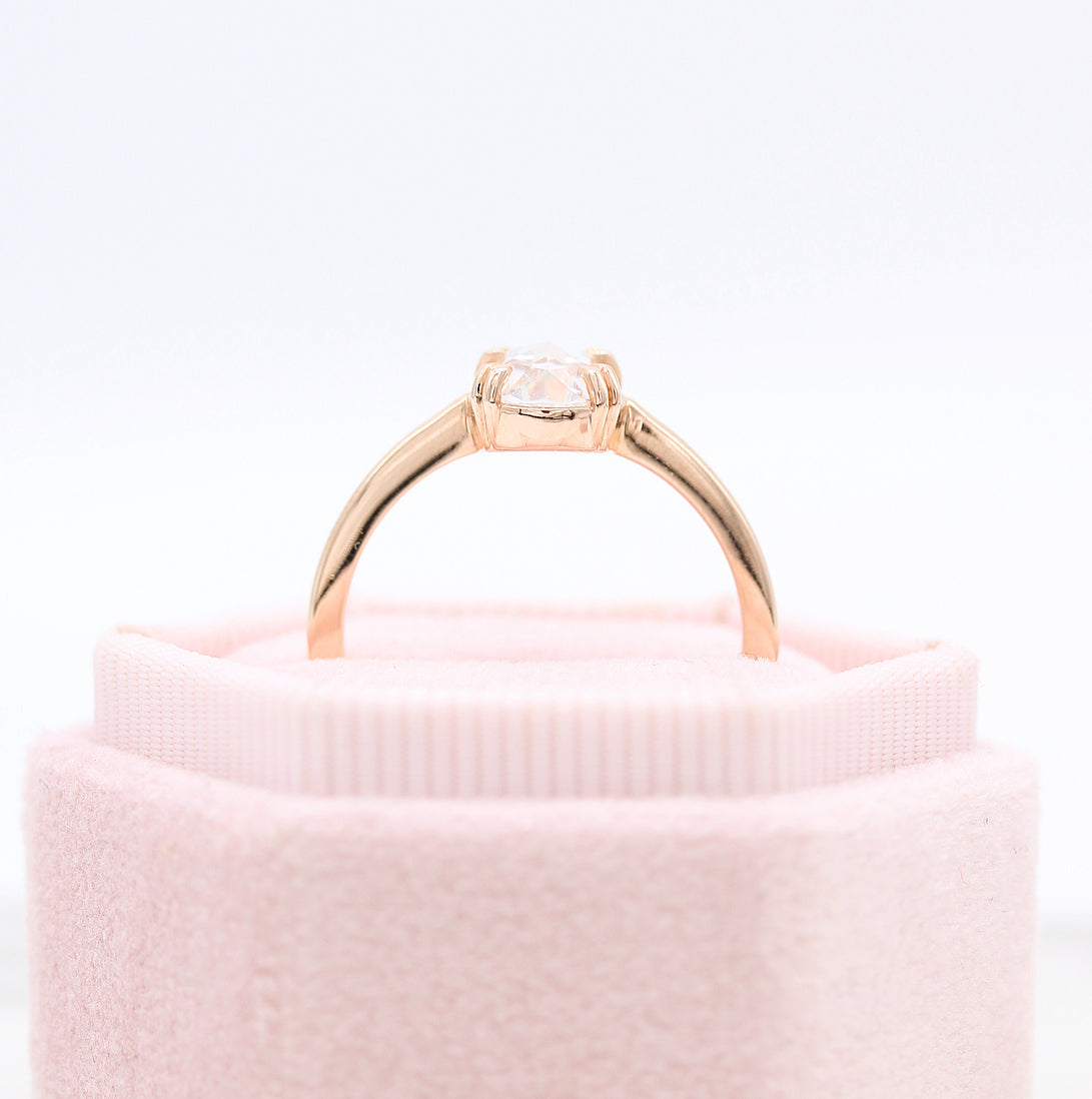 1.33 CT Oval Cut Solitaire Moissanite Engagement Ring