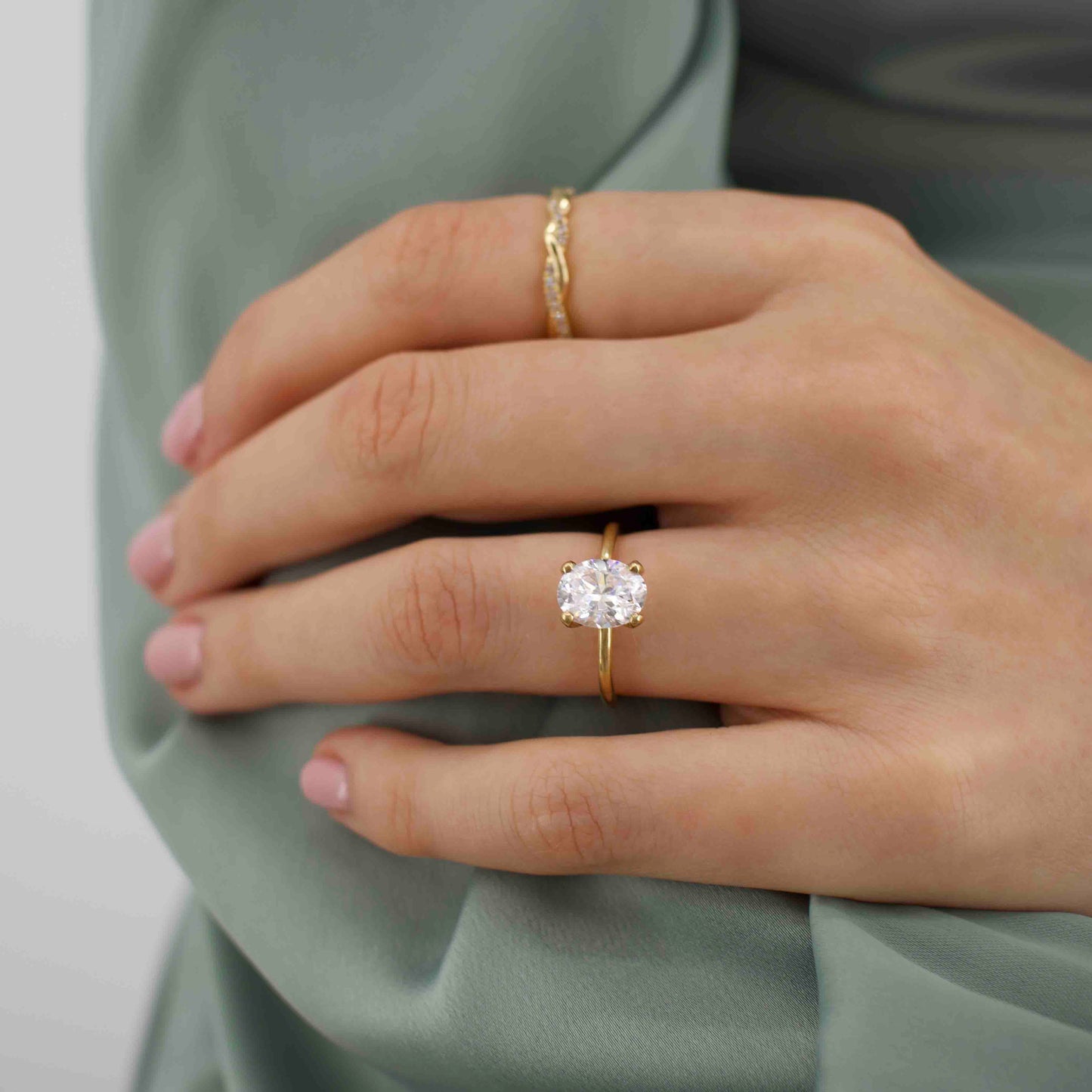 2.10 CT Oval Shaped Moissanite Solitaire Engagement Ring