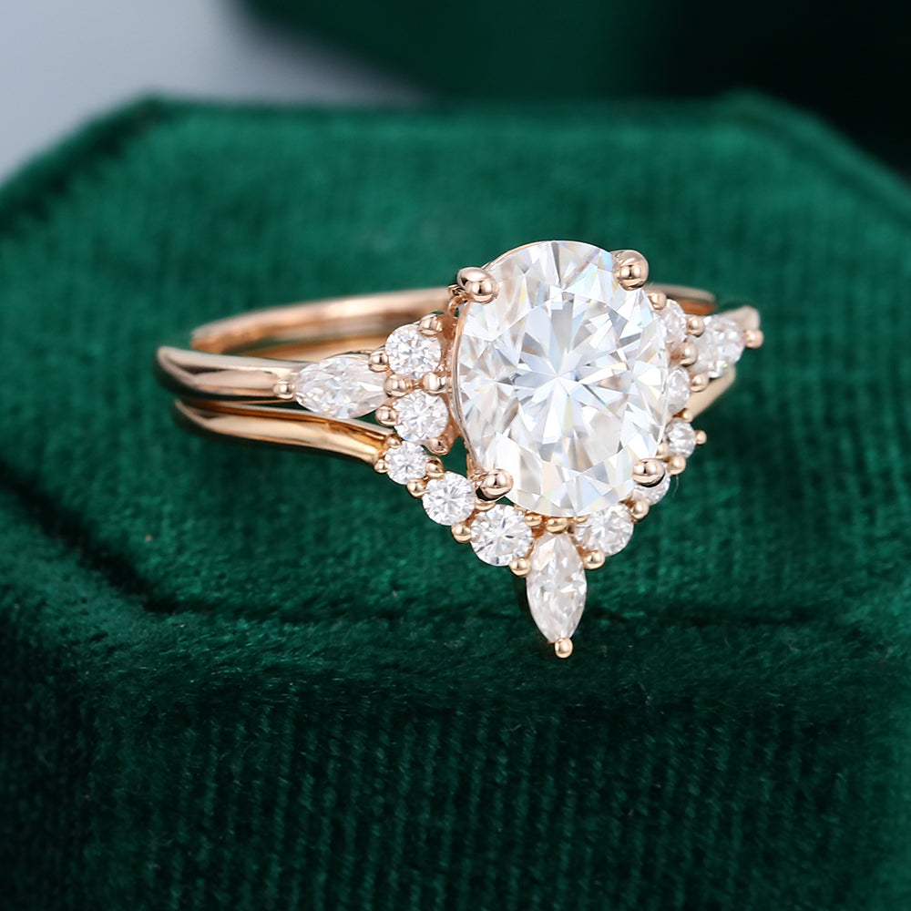 1.91 CT Oval Moissanite Cluster Bridal Ring Set