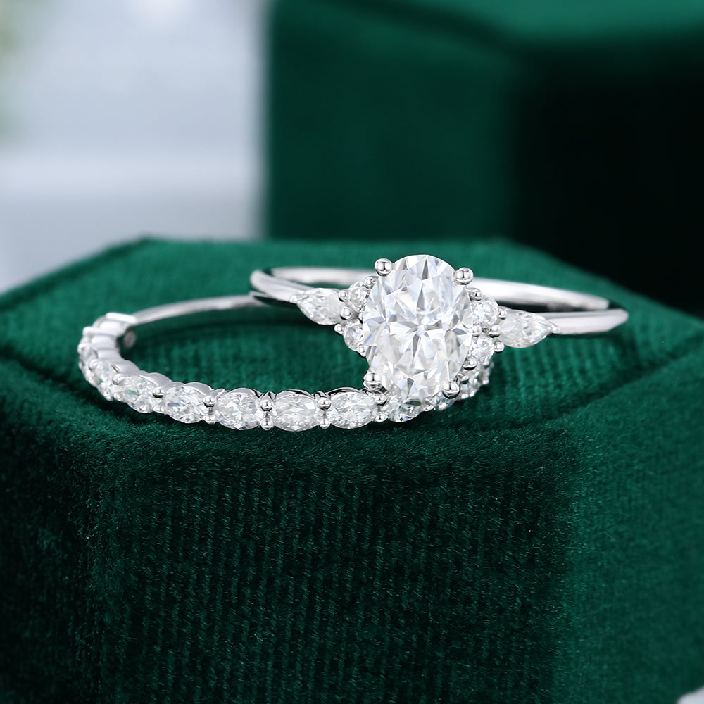 1.33 CT Oval Moissanite Cluster Bridal Ring Set