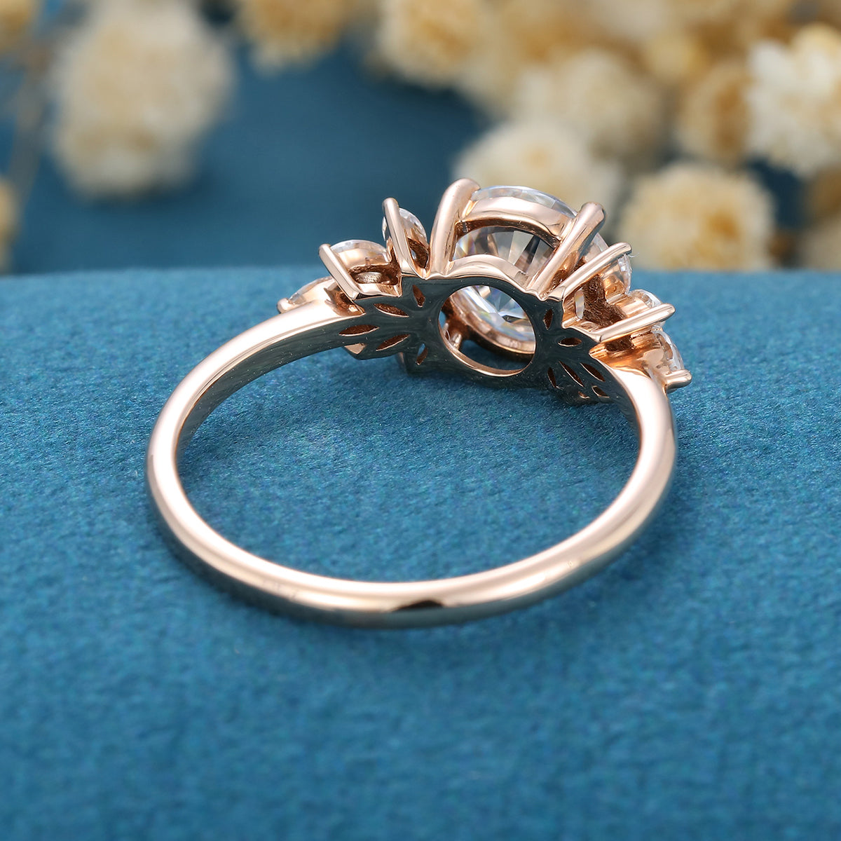 1.1 CT Round Cluster Lab Grown Diamond Engagement Ring