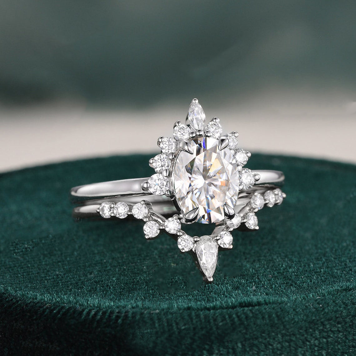 1.50 CT Pear Cut Cluster Moissanite Bridal Ring Set