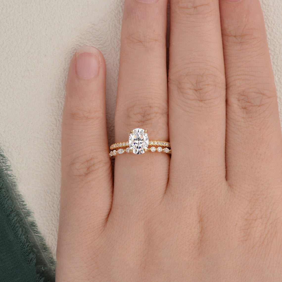 1.50 CT Oval Cut Solitaire Moissanite Bridal Ring Set