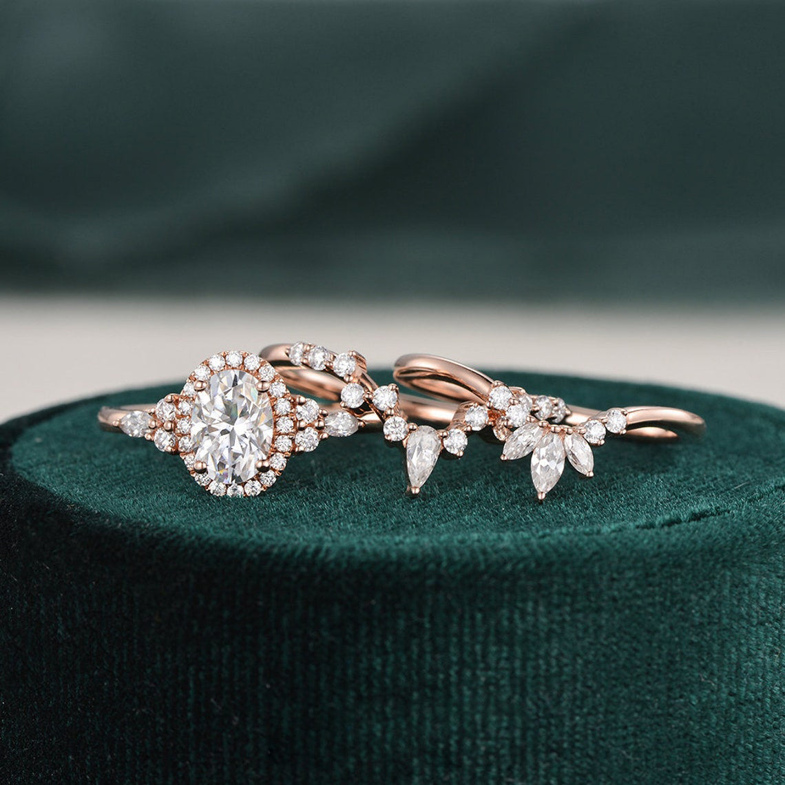 1.0 CT Oval Cut Cluster Halo Moissanite Bridal Ring Set