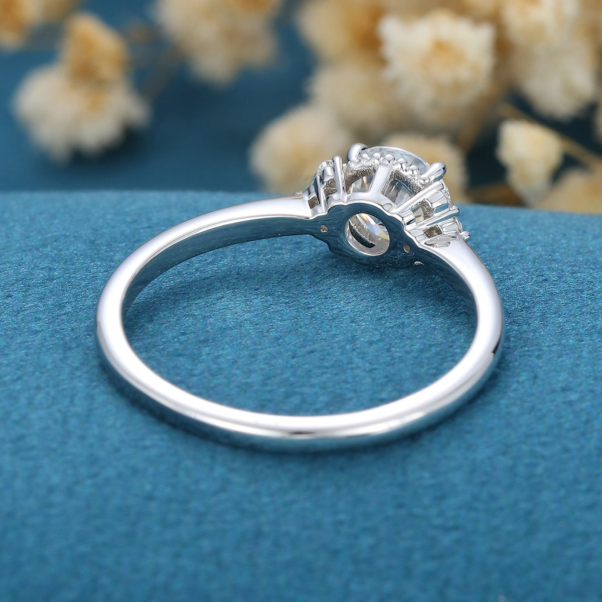 0.68 CT Round Shaped Moissanite Cluster Engagement Ring