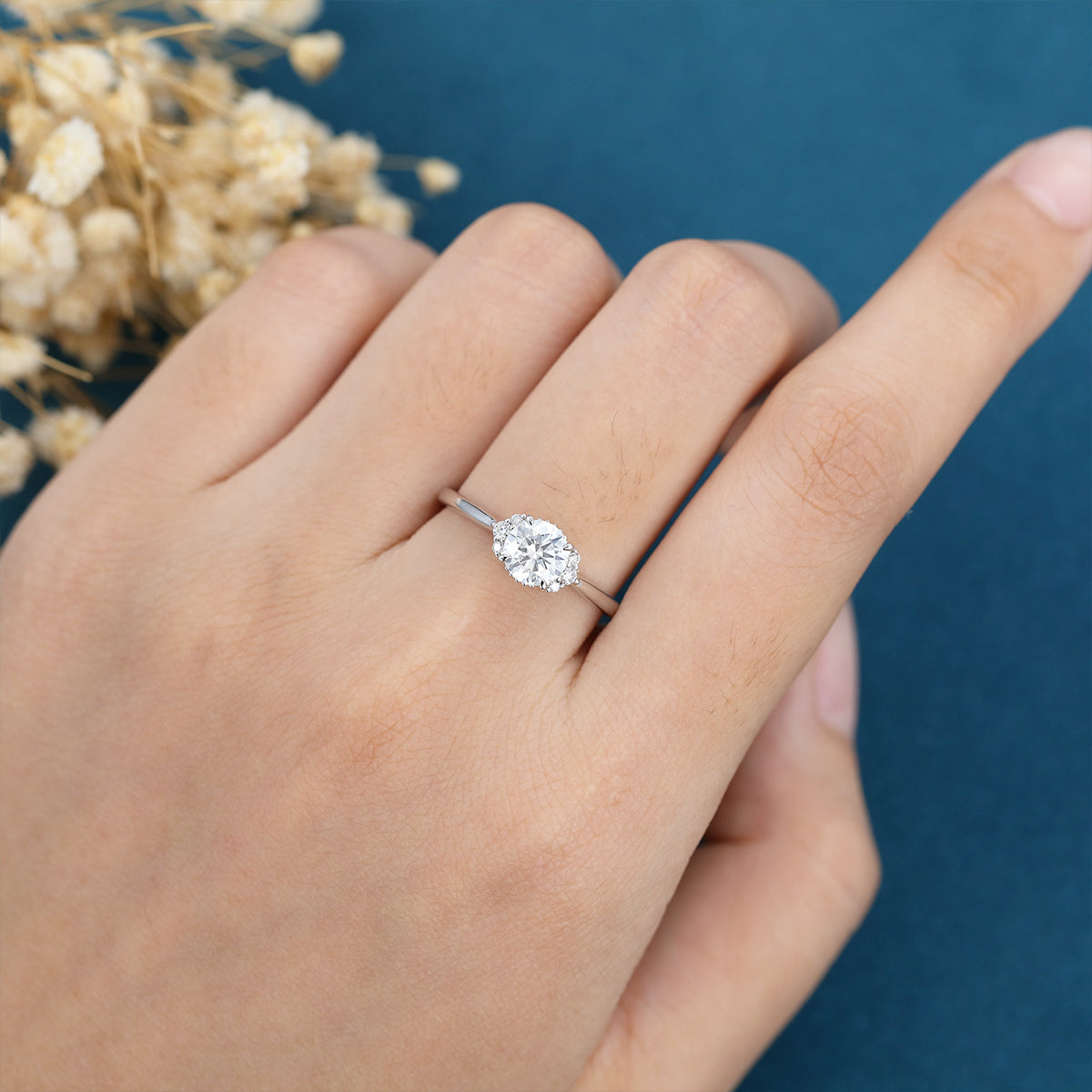 0.68 CT Round Shaped Moissanite Cluster Engagement Ring