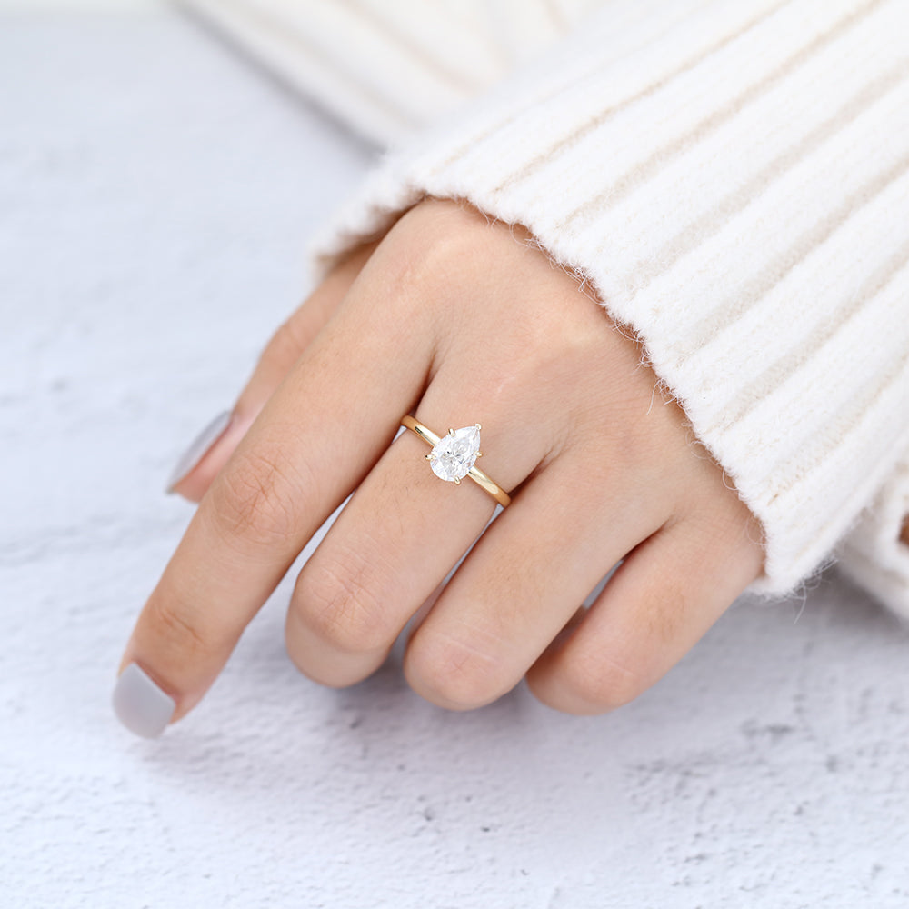 1.5 CT Pear Solitaire Moissanite Engagement Ring