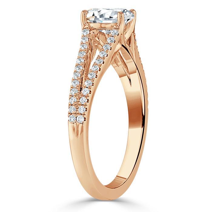 0.75 CT Oval Cut Solitaire Split Shank Style Moissanite Engagement Ring