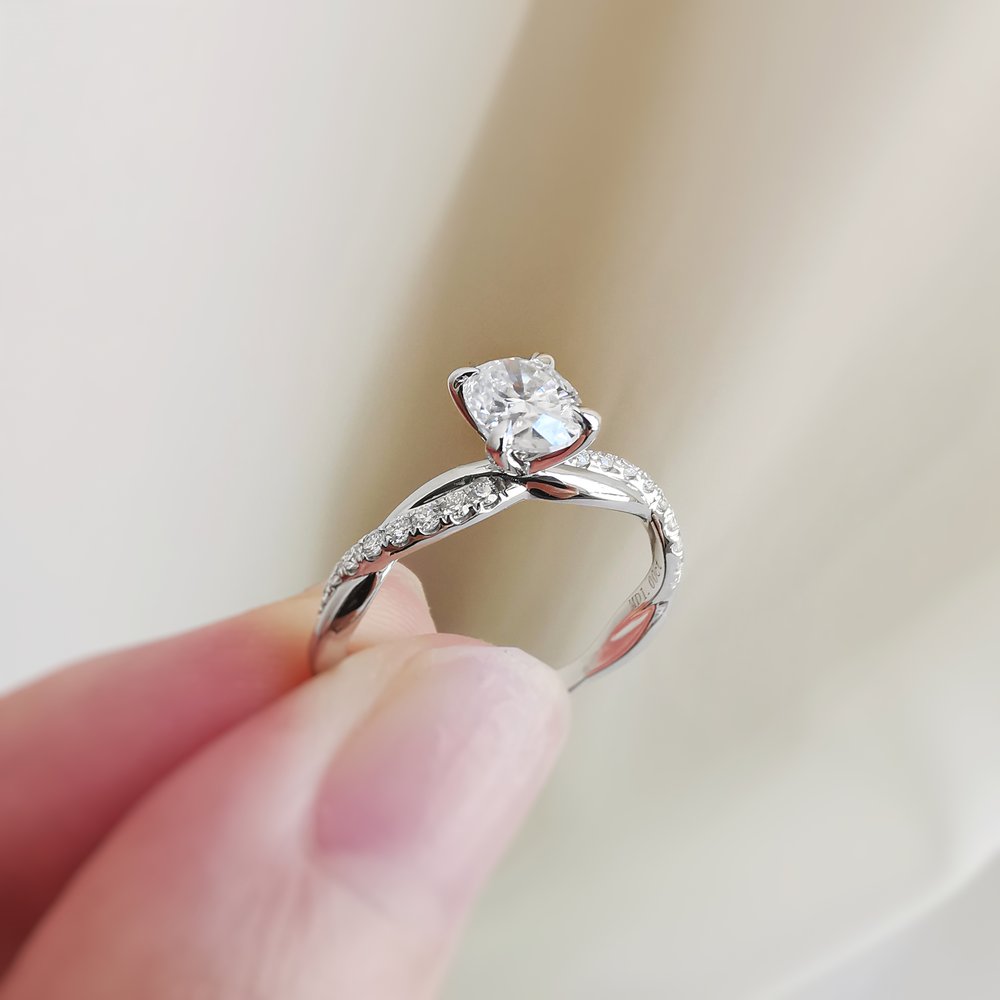 1.0 CT Oval Shaped Moissanite Twisted Pave Setting Engagement Ring