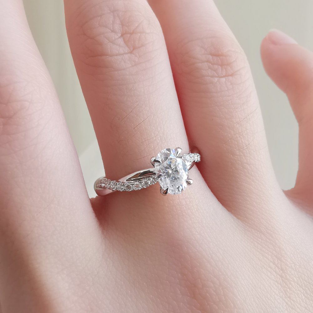 1.0 CT Oval Shaped Moissanite Twisted Pave Setting Engagement Ring