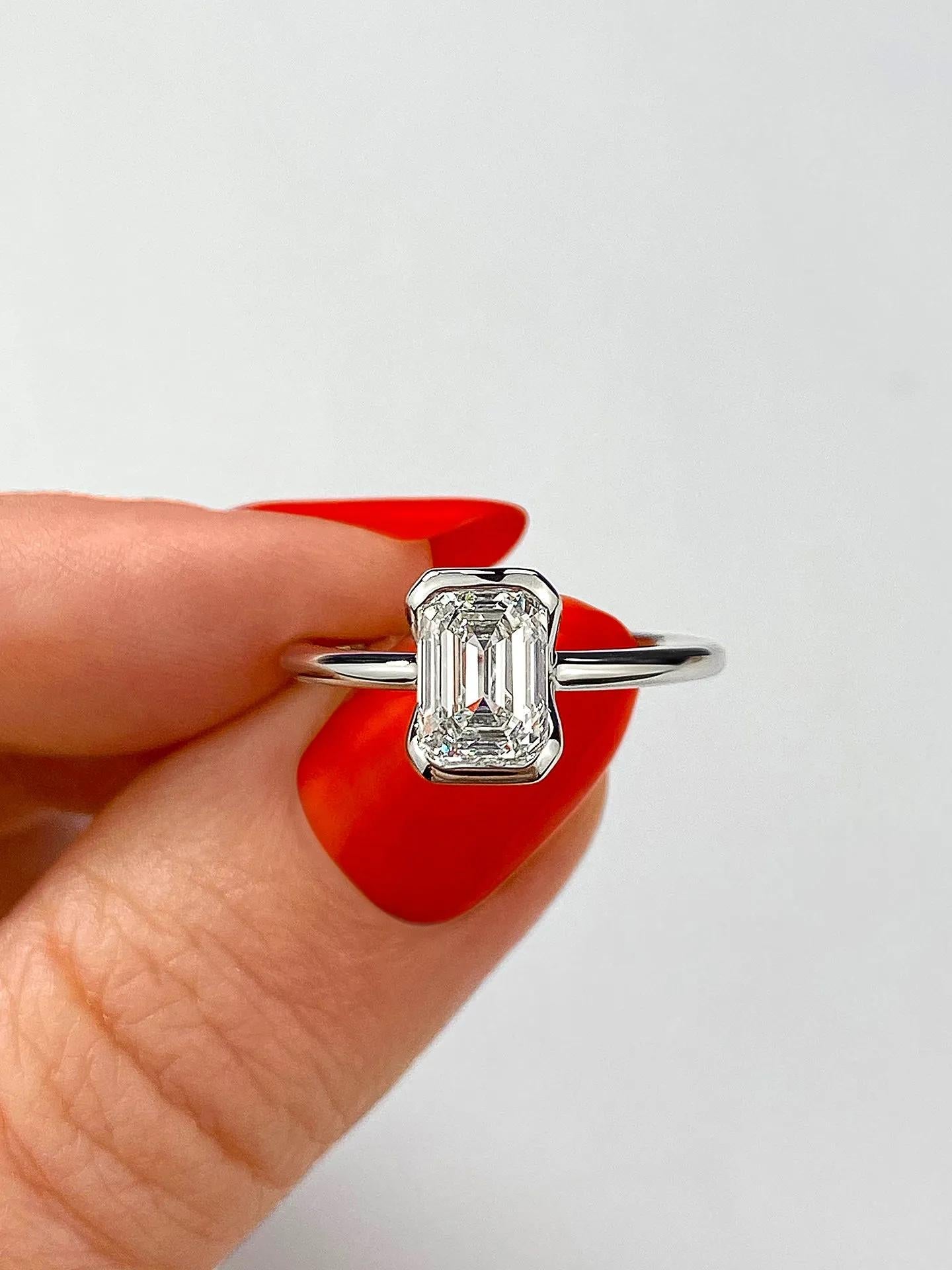 1.91 CT Emerald Half Bezel Solitaire Moissanite Engagement Ring