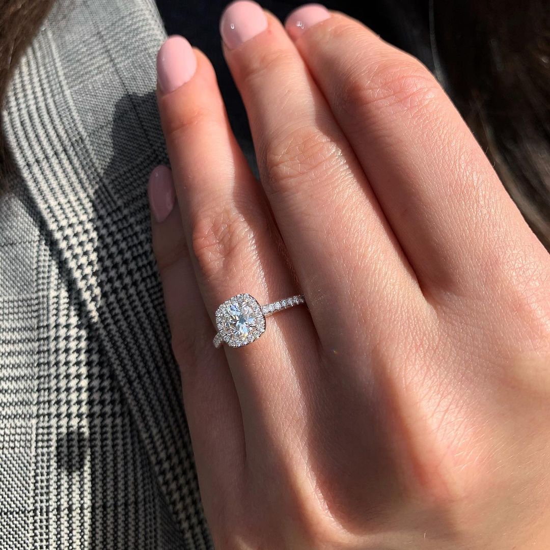 2.15 CT Cushion Cut Halo Style Moissanite Engagement Ring