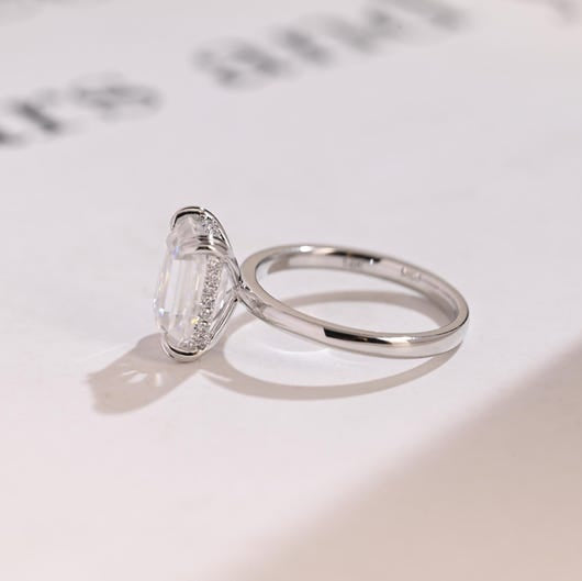 Stunning 1.0 - 2.0 CT Emerald Moissanite Engagement Ring with Hidden Halo Design 10