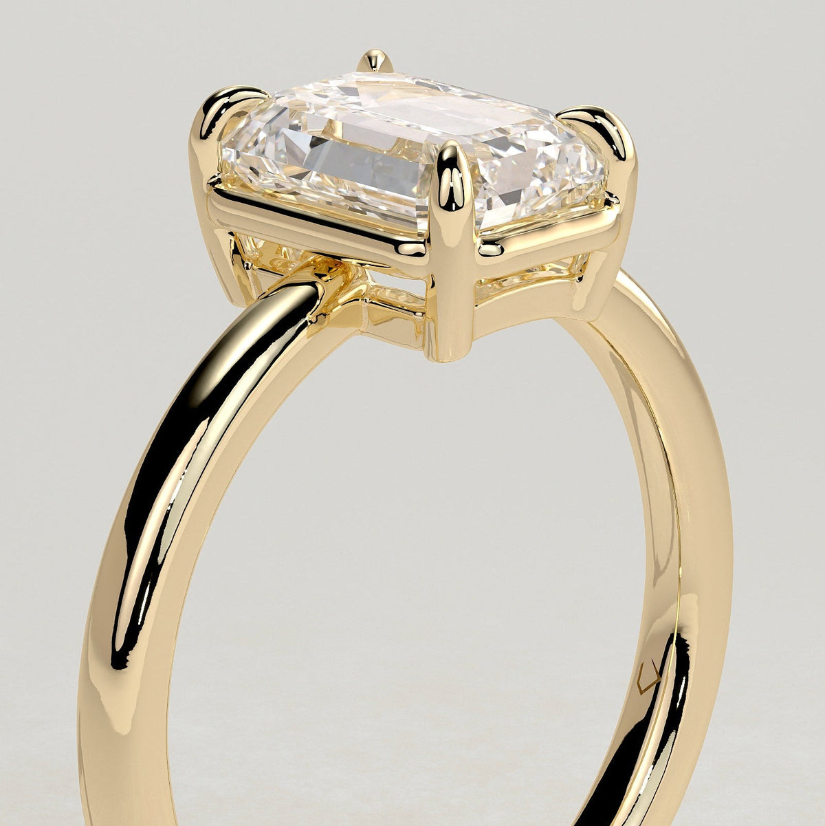 CUJ004