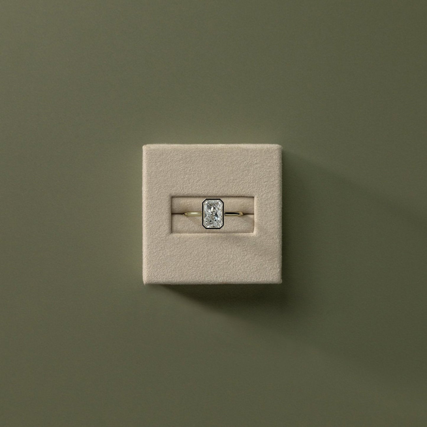 CUJ005