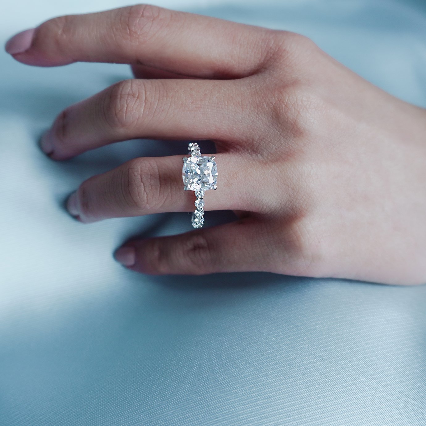 3.0 CT Cushion Shaped Moissanite Hidden Halo Engagement Ring