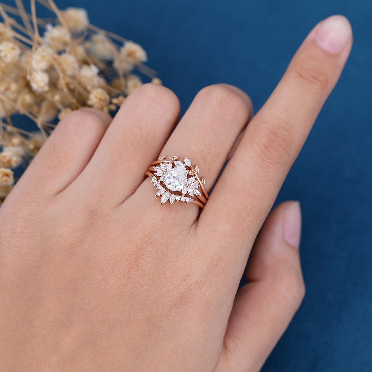 1.0 CT Pear Shaped Moissanite Cluster Bridal Set