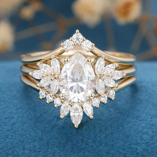 1.0 CT Pear Shaped Moissanite Cluster Bridal Set