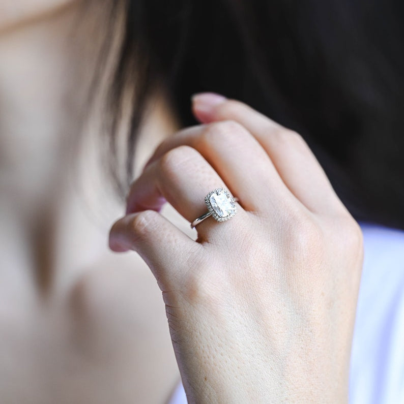 Stunning 1.0 - 2.0 CT Elongated Cushion Moissanite Engagement Ring With Halo Design 10