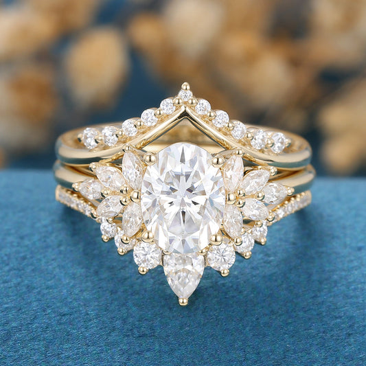 1.33 CT Oval Shaped Moissanite Cluster Bridal Set