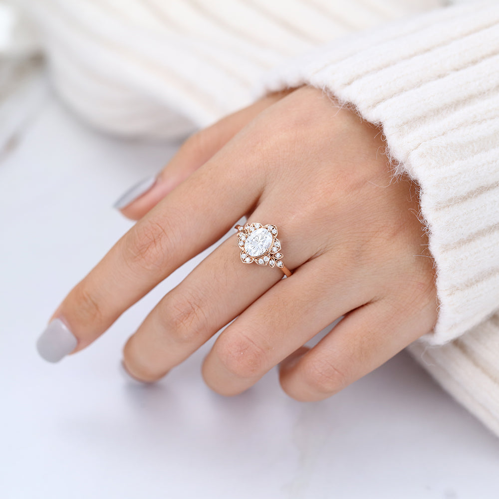 1.33 CT Oval Cluster Lab-Grown Diamond Engagement Ring