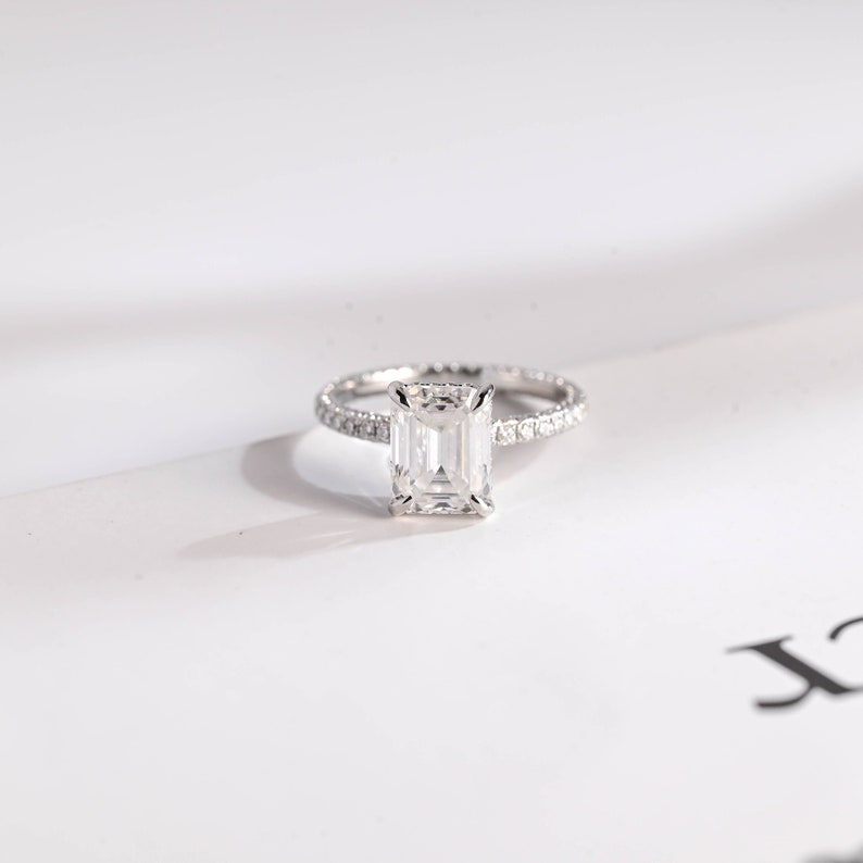 Stunning 1.0 - 2.0 CT Emerald Moissanite Engagement Ring with Hidden Halo Design 1