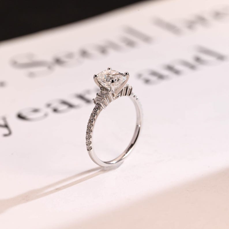 Stunning 1.0 - 2.0 CT Oval Moissanite Engagement Ring with Pave Design 7