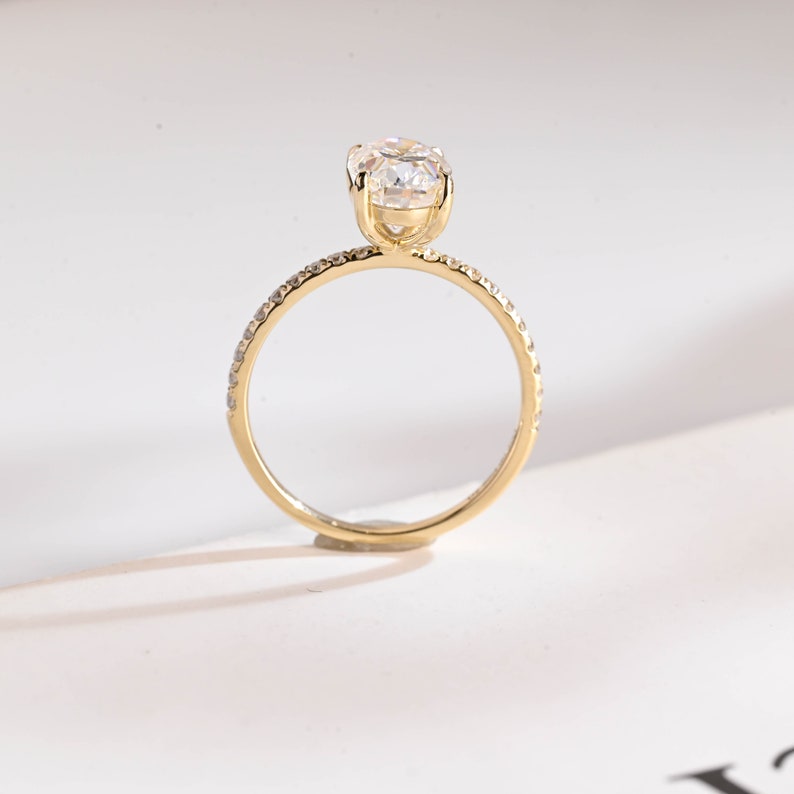Stunning 1.0 - 2.0 CT Oval Moissanite Engagement Ring with Pave Design 8