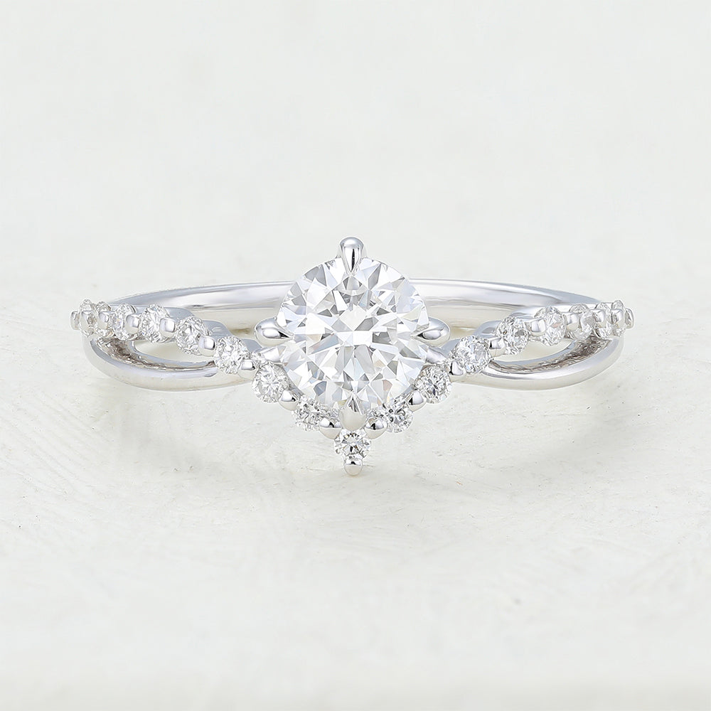 0.41 CT Round Shaped Moissanite Cluster Engagement Ring