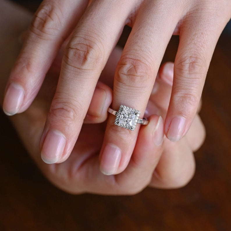 Stunning 1.0 - 2.0 CT Princess Moissanite Engagement Ring with Halo Design 4