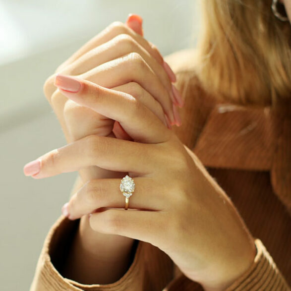 2.0 CT Round Cluster Style Moissanite Engagement Ring