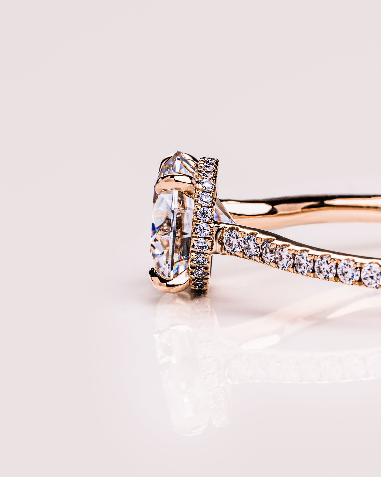 2.26 CT Round Cut Solitaire Moissanite Engagement Ring With Hidden Halo Setting