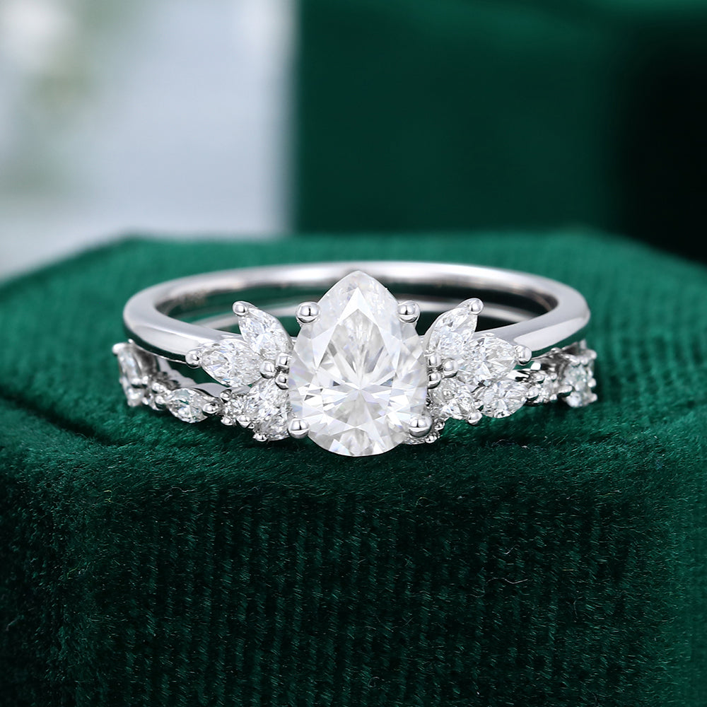 1.0 CT Pear Moissanite Cluster Bridal Ring Set