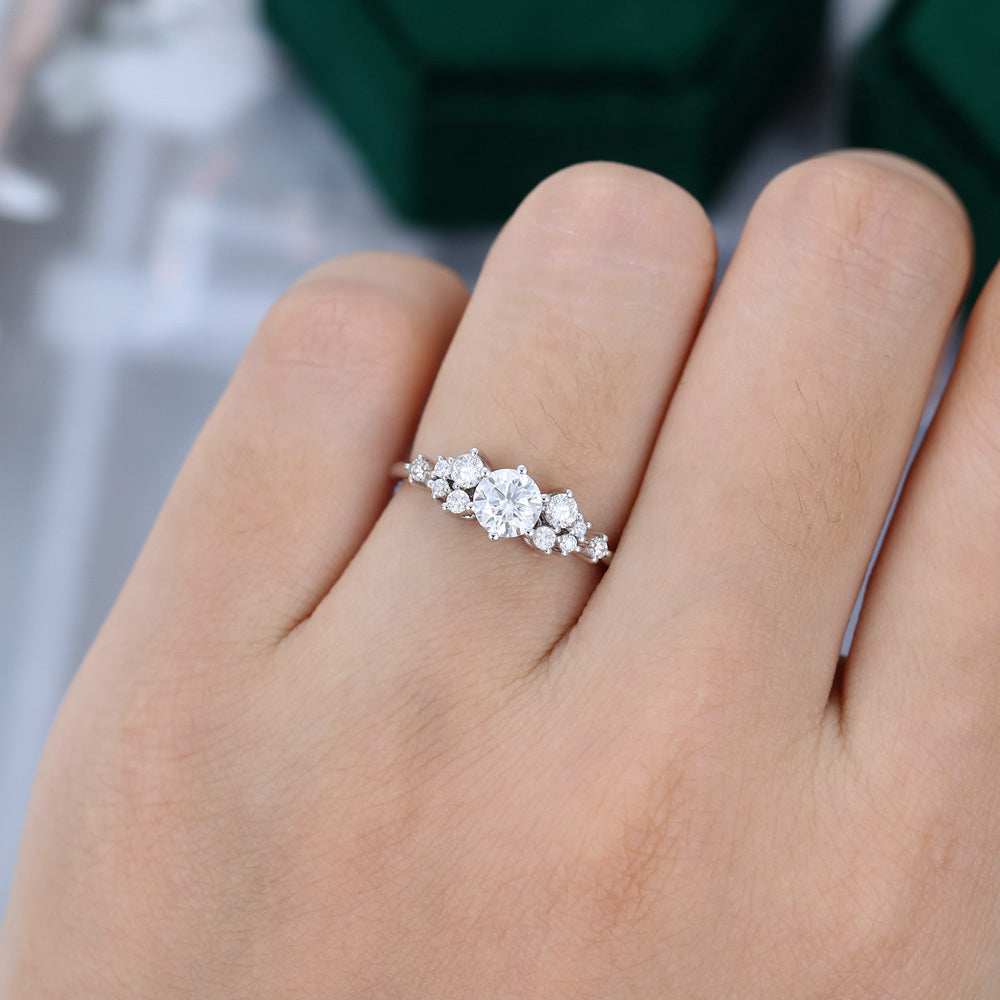 0.41 CT Round Shaped Moissanite Cluster Engagement Ring