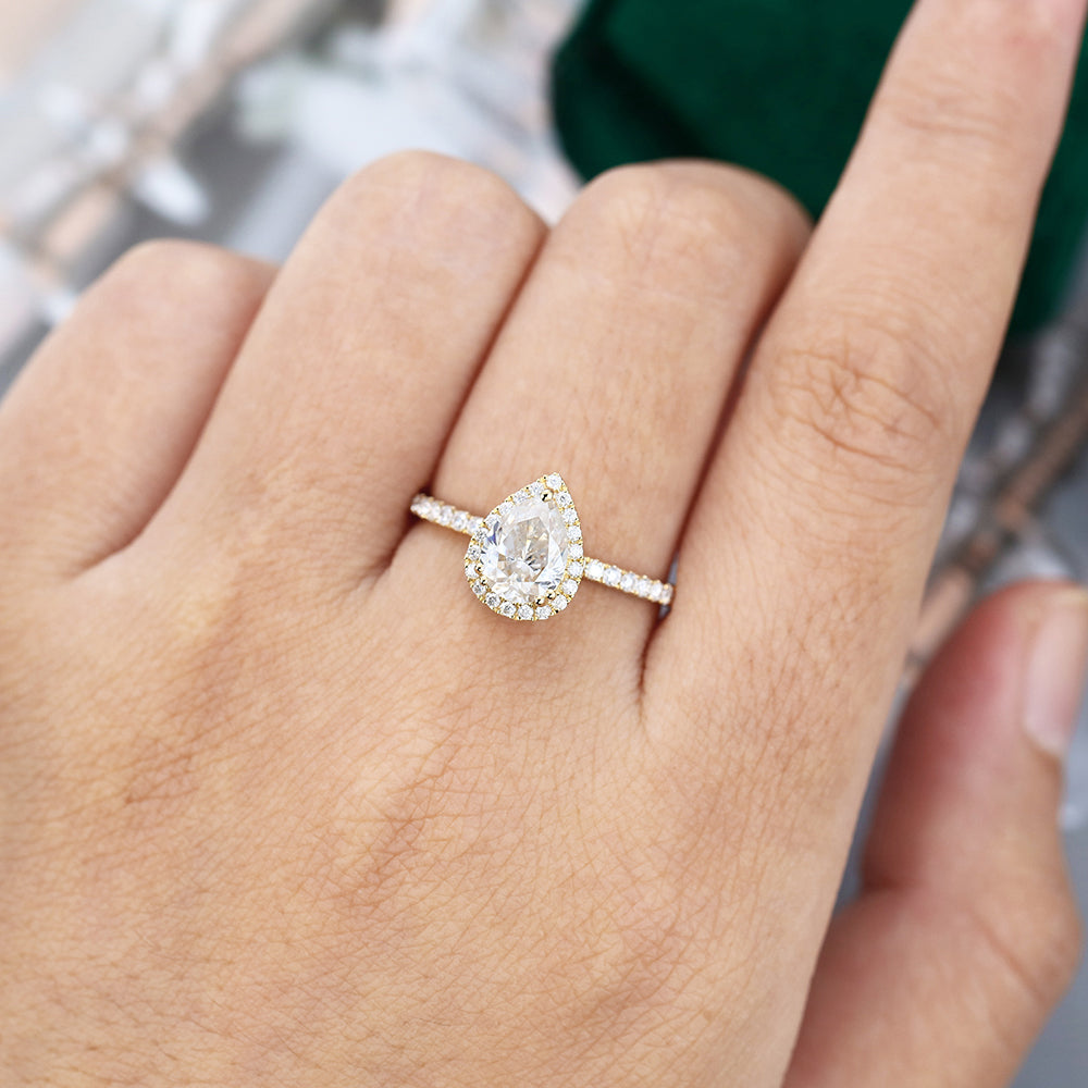 1.0 CT Pear Shaped Moissanite Halo Engagement Ring