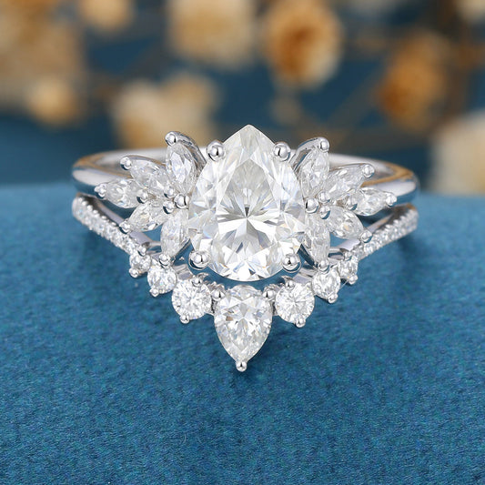 1.0 CT Pear Shaped Moissanite Cluster Bridal Set