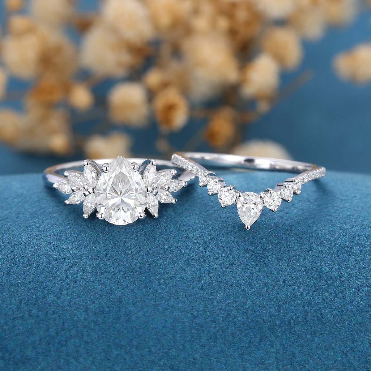 1.0 CT Pear Shaped Moissanite Cluster Bridal Set