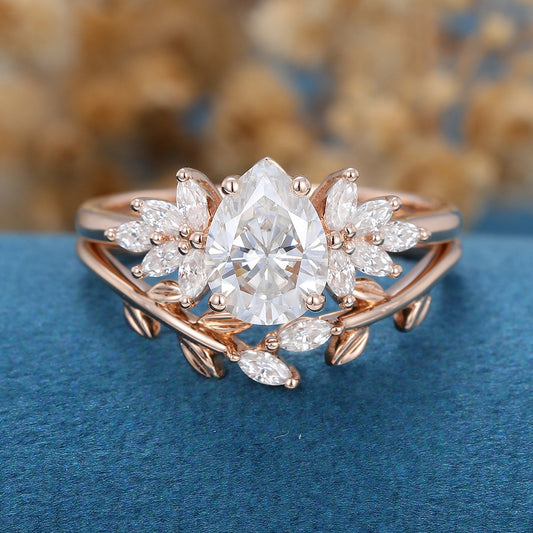 1.0 CT Pear Shaped Moissanite Cluster Bridal Set