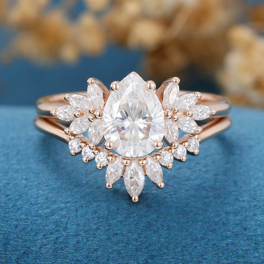 1.0 CT Pear Shaped Moissanite Cluster Bridal Set