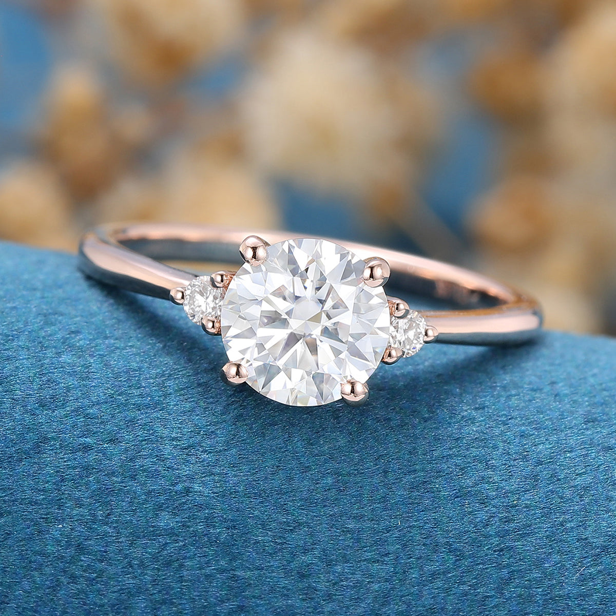 0.88 CT Round Shaped Moissanite Three Stones Engagement Ring