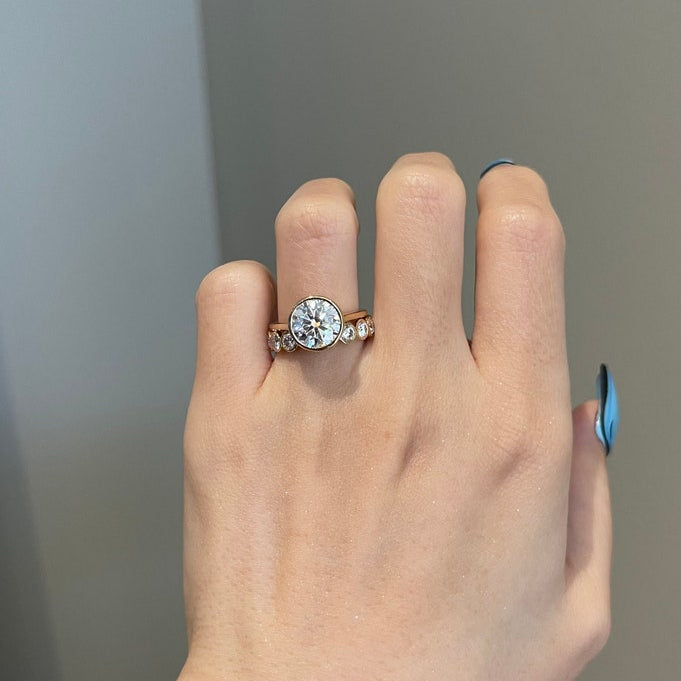 SJ124