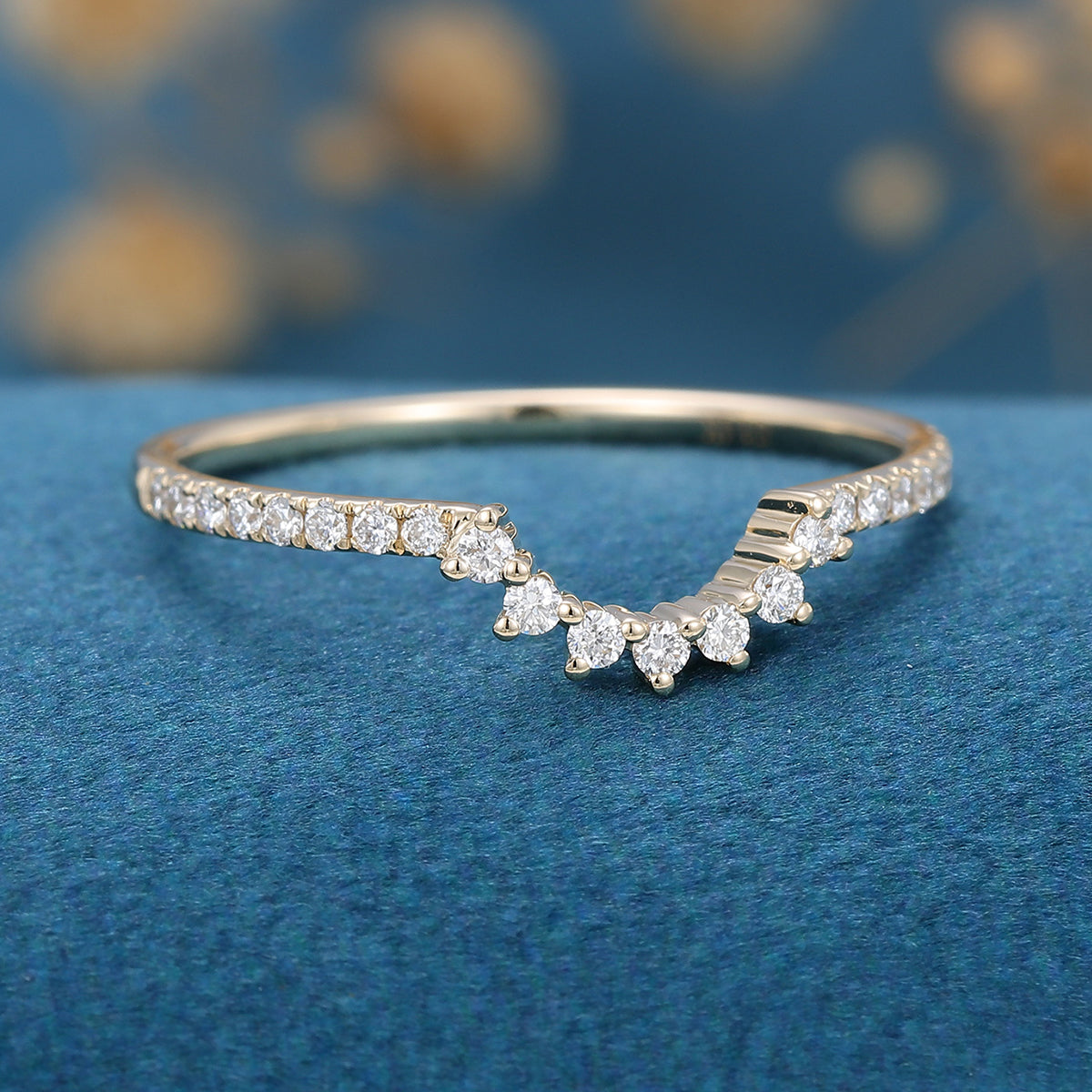 1.30 CT Round Shaped Moissanite Curved Wedding Band